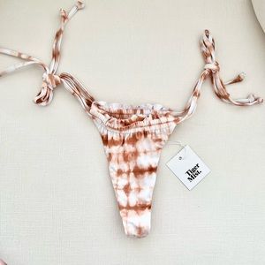 ⭐️Tiger Mist | Bikini Bottom | M